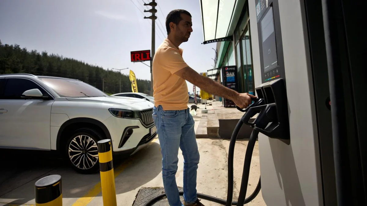Ağustos'ta elektrikli araçlara 3,5 milyonun üzerinde şarj işlemi…