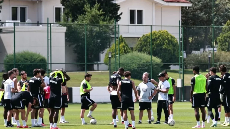 Beşiktaş Derbiyi Bekliyor: Fenerbahçe ile Chobani Stadı’nda Kritik Karşılaşma
