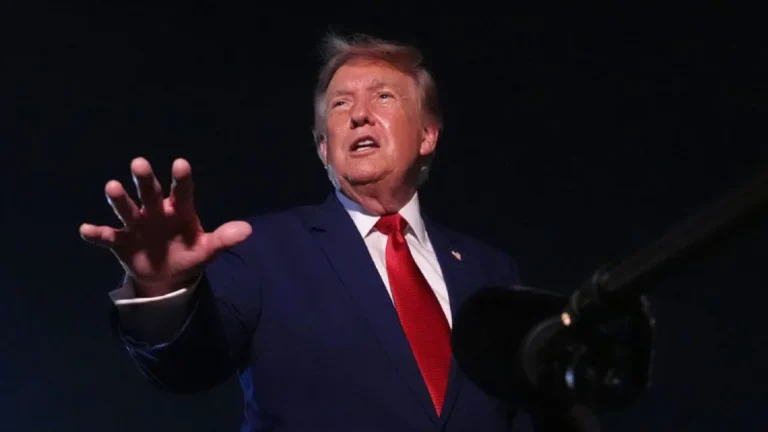 Beyaz Saray’da 50 Yıllık İlk: Trump, Hasidik Hahamları Oval Ofis’te Karşıladı