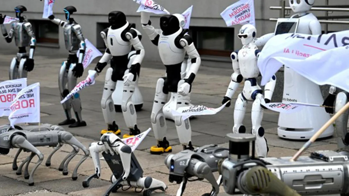 Polonya'da robotlar yapay zekaya karşı protesto düzenledi: İş…