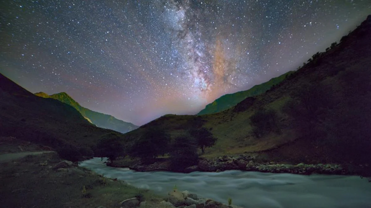 Van'da görsel şölen: Samanyolu ve Andromeda galaksileri aynı karede